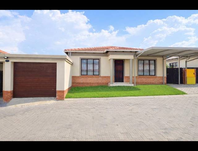 3 BEDROOM HOUSE FOR SALE IN NOORDWYK